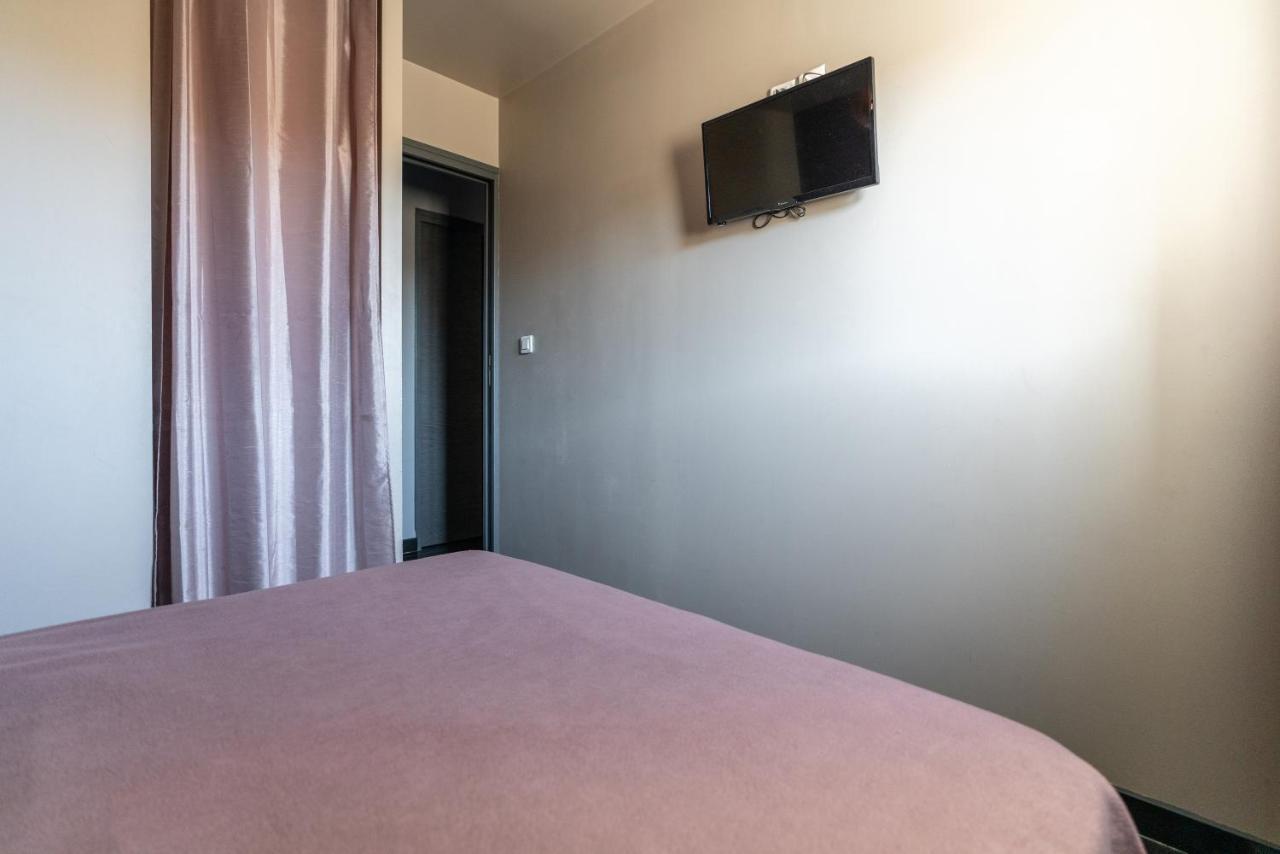 La Barque Bleue Apartment Льо Гро-дю-Роа Екстериор снимка