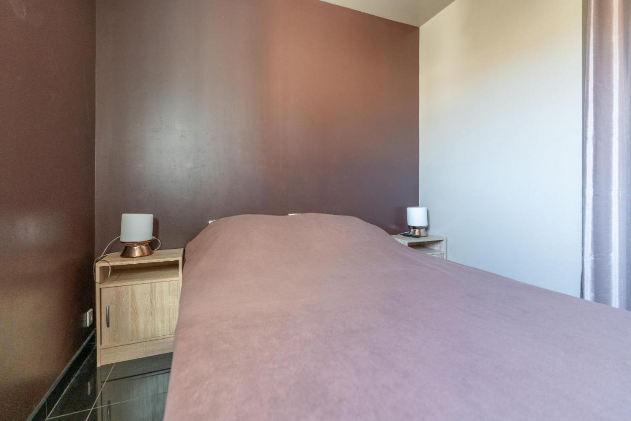 La Barque Bleue Apartment Льо Гро-дю-Роа Екстериор снимка