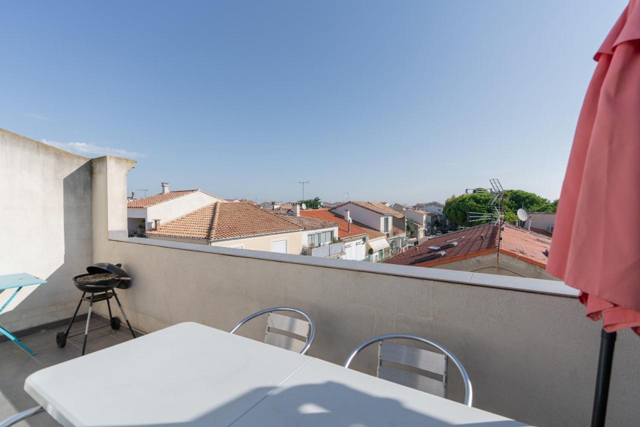 La Barque Bleue Apartment Льо Гро-дю-Роа Екстериор снимка